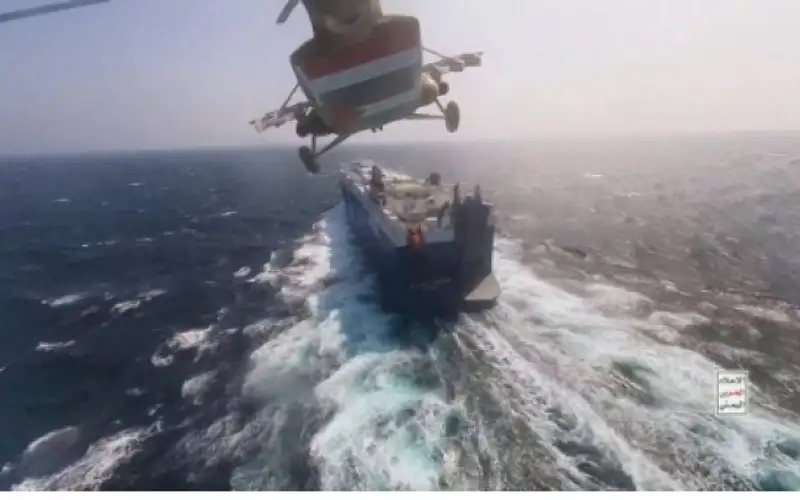 القوات اليمنية تعلن استمرار استهدافها للسفن