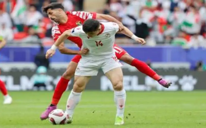 المنتخب الوطني يتجاوز طاجيكستان ويحقق إنجازا
