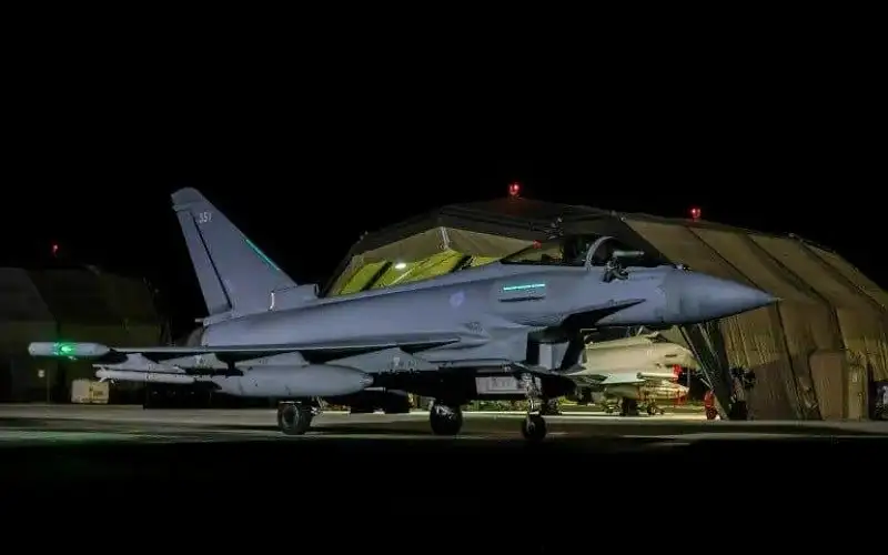 غارات أميركية بريطانية على صعدة اليمنية