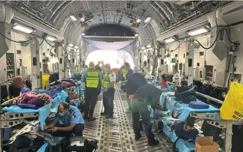 قطر تستقبل الدفعة 12 من الجرحى