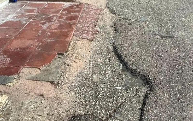 عجلون : حفر وانهيارات وتصدعات تؤرق