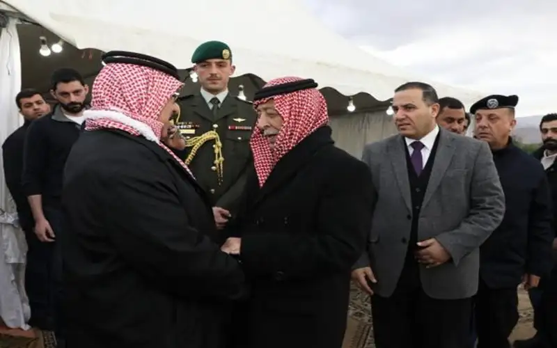 العيسوي يعزي بوفاة الحاج محمد عبد