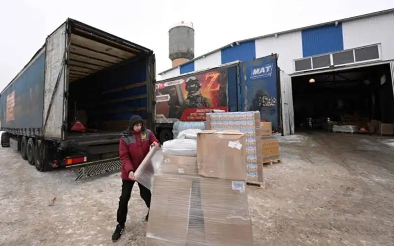 مقتل وزير محلي في قصف مخبز