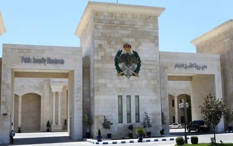 إحالة ضباط في الأمن إلى التقاعد