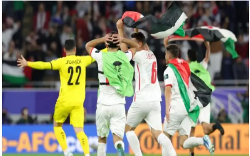 الاتحاد الآسيوي يطرح تذاكر جديدة للنهائي
