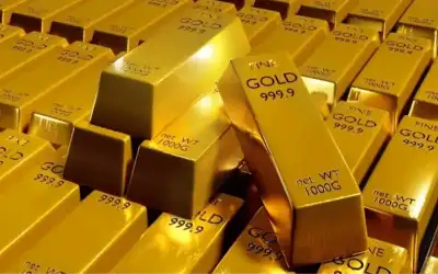 أسعار الذهب عالميا تتجه نحو خسائر