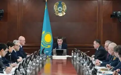 رئيس وزراء كازاخستان الجديد يحدد مهام