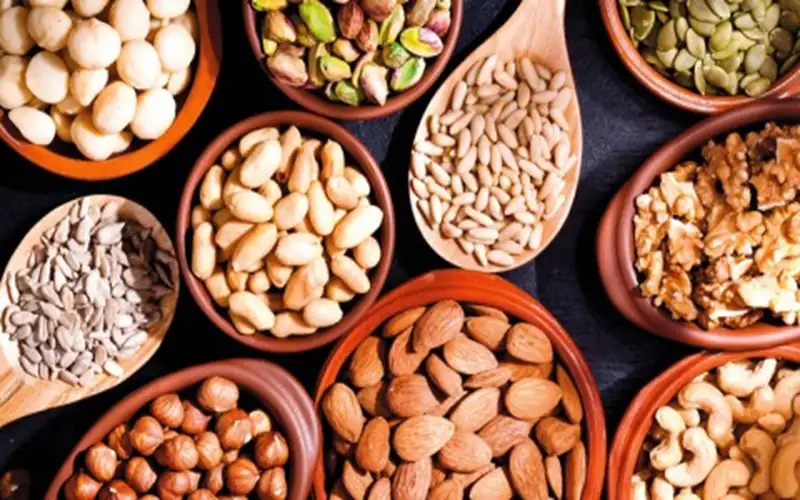 تعرف على 8 أنواع من المكسرات