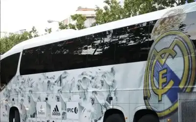 تعرض حافلة ريال مدريد لحادث كاد