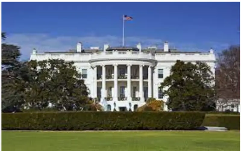 البيت الأبيض: لا معلومات عن وفاة