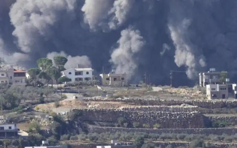 استشهاد امرأة وطفليها جنوب لبنان بغارة