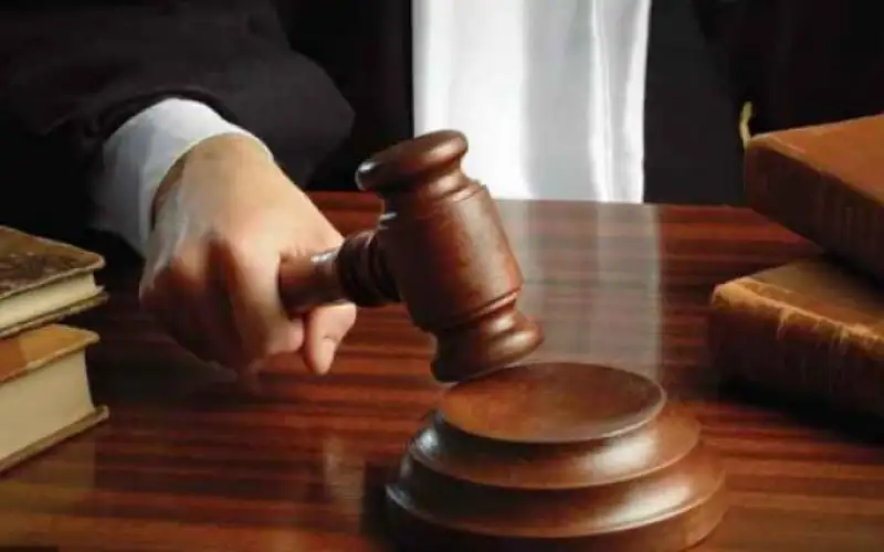 الإعدام شنقا حتى الموت لقاتل صاحب