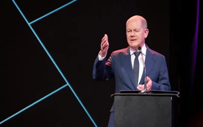 شولتس: دول الناتو لن ترسل قواتها