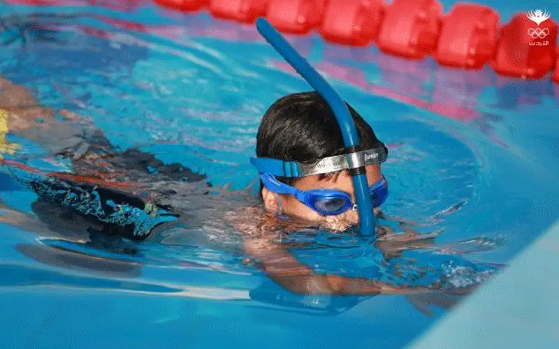 90 سباحا وسباحة يشاركون ببطولة البراعم