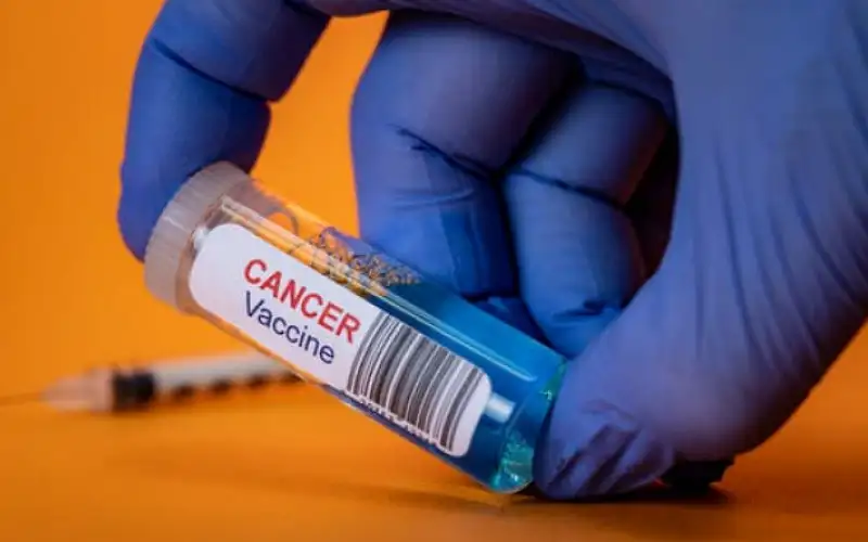 بوتين بشر العالم بلقاح لعلاج السرطان