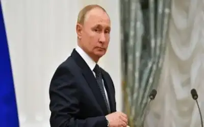 بوتين يسخر من انسحاب قوات أوكرانية