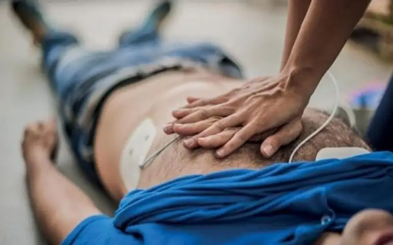 عراقي يعود للحياة بمعجزة .. توقف