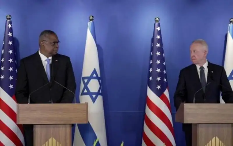 أوستن يؤكد لغالانت ضرورة حماية المدنيين