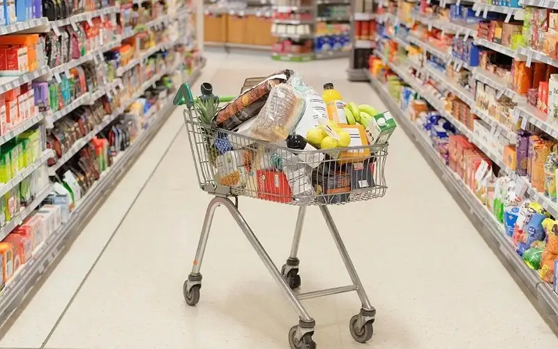 الأردن.. تخفيض أسعار 300 سلعة بالاستهلاكية