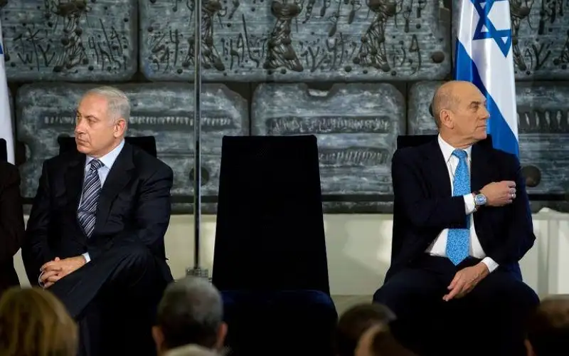 أولمرت: حكومة نتنياهو عصابة وهدفها قيادة