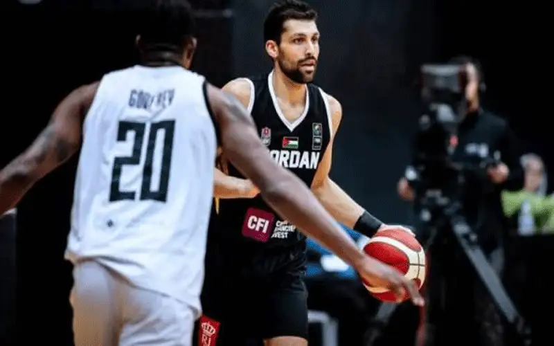 الصقور يتفوق على المنتخب الفلسطيني في