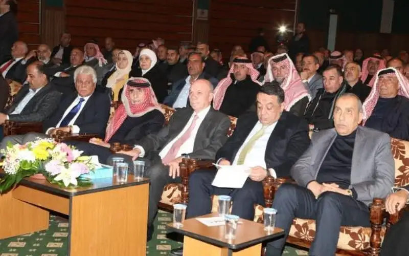 الفايز: رجال الدولة يحرجون لحضور الجاهات