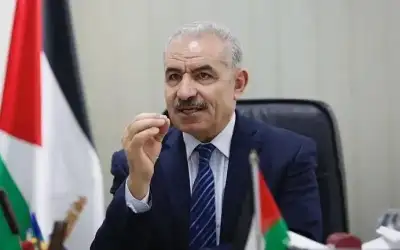 الحكومة الفلسطينية تقدم استقالتها لعباس الإثنين