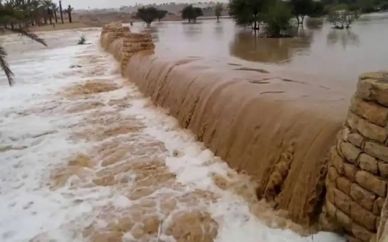تحذيرات من السيول بالبادية والغبار الثلاثاء