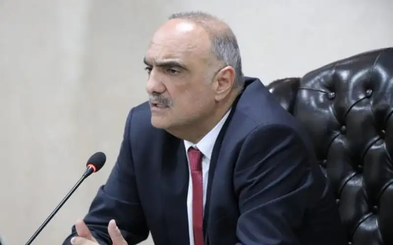 الخصاونة مستذكرا تعريب قيادة الجيش: نمضي