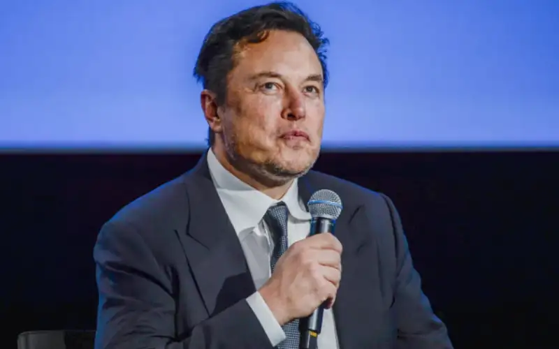 إيلون ماسك: الولايات المتحدة ملجأ لأخطر