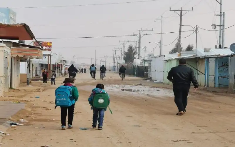 9 من كل 10 أسر لاجئة