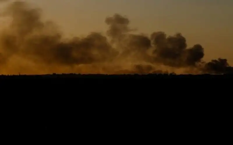 40 غارة إسرائيلية على مدينة حمد