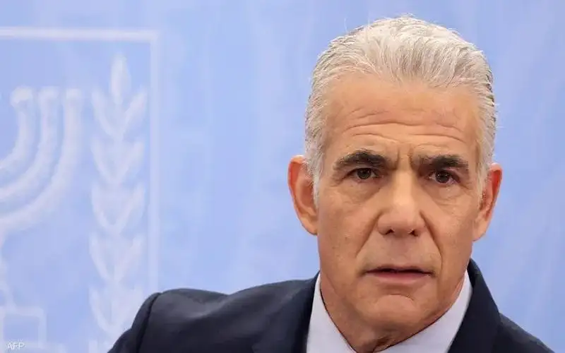 لابيد: نتنياهو يدير حملة ضد قيادات