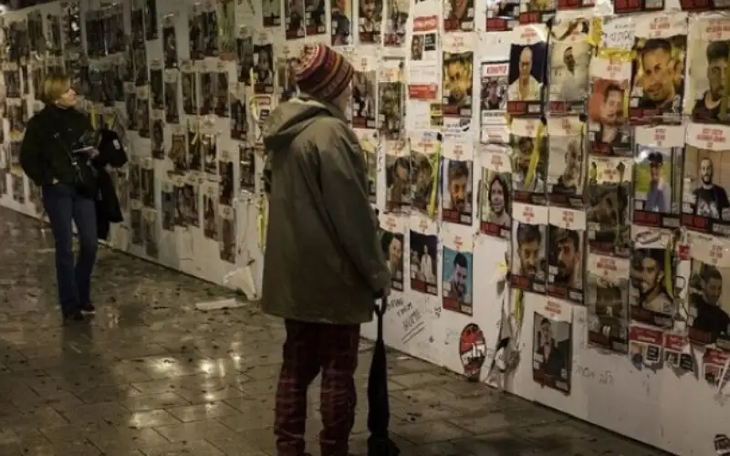 يديعوت: عدد المحتجزين الأحياء بغزة 40