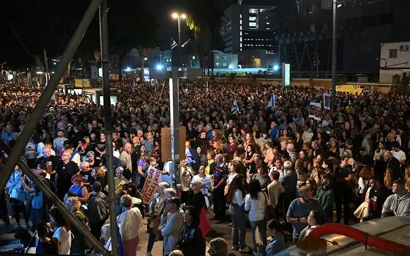 الشرطة الإسرائيلية تعتقل 10 متظاهرين في