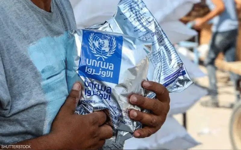 لازاريني يبدي تفاؤلا حذرا باستئناف تمويل