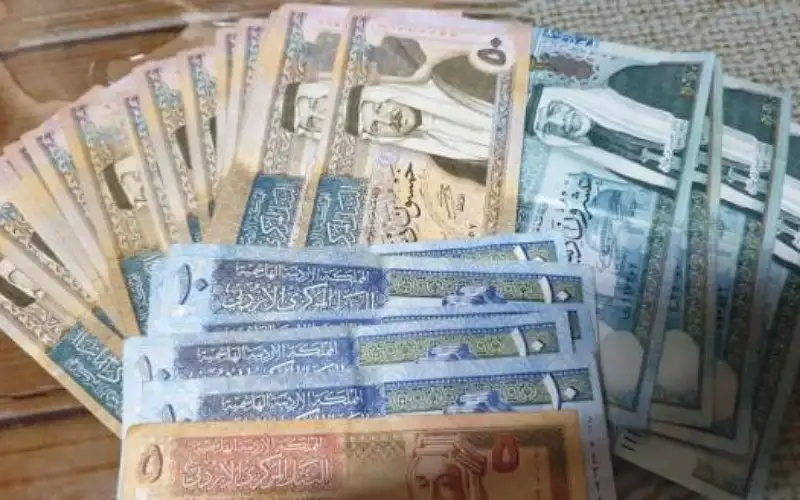 التربية: صرف رواتب معلمي الإضافي بدءا