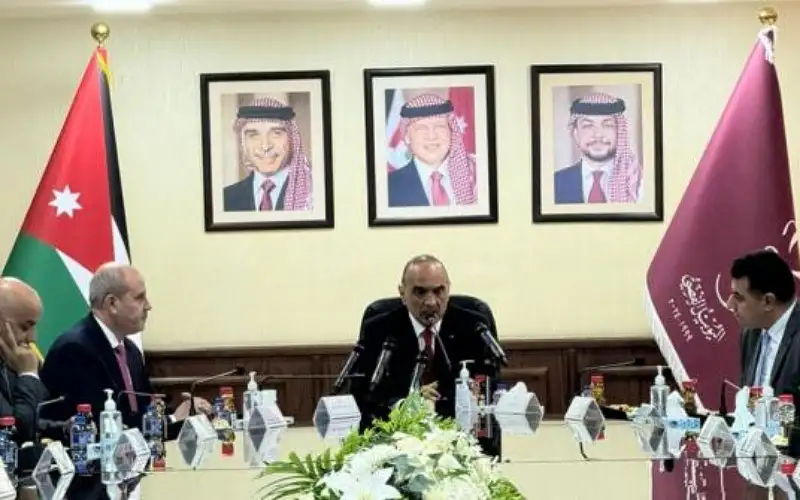 الخصاونة: سنتجاوز الصعوبات كما تجاوزنا الازمات