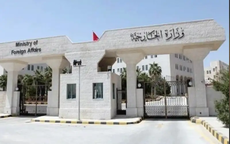 الأردن يحذر إسرائيل بتقييد الوصول للأقصى