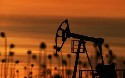 ارتفاع أسعار النفط بفضل الطلب الأميركي