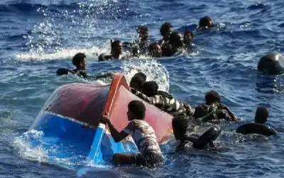 منظمة تخشى غرق 60 مهاجرا أثناء