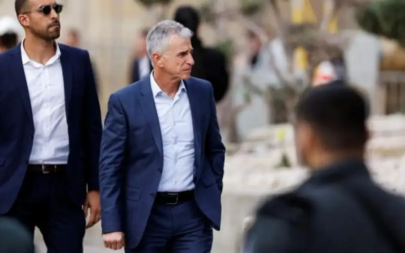 رئيس الموساد يبحث صفقة التبادل في