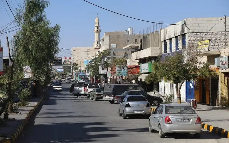 إتلاف طن من المواد الغذائية والعصائر