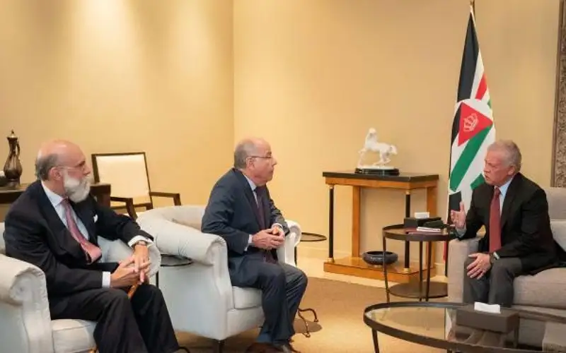 الملك: تداعيات استمرار حرب غزة كارثية