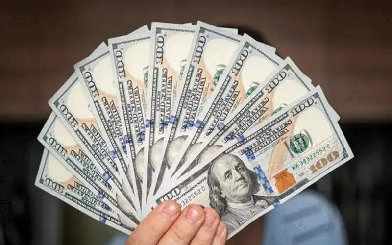 خطأ كارثي .. بنك سمح لعملائه