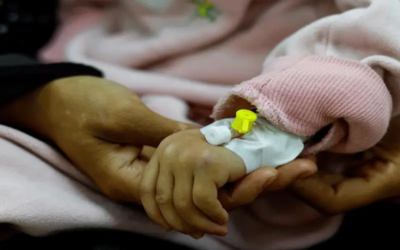 حرب غزة .. الجوع يمزق أبدان