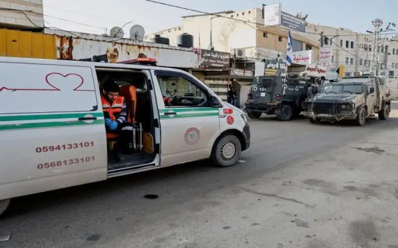 3 شهداء إثر قصف الاحتلال مركبة