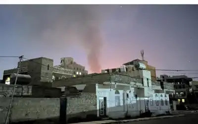 الحوثي: هجوم أمريكي بريطاني يستهدف الحديدة