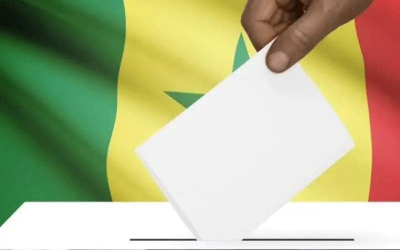 السنغال تختار رئيسها الخامس اليوم