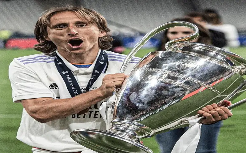 مودريتش عن مستقبله في ريال مدريد: